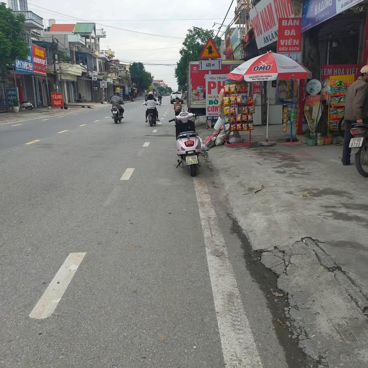 Bán FrontHouse tại Ngã tư Đông Cơ, Đông Lâm, Tiền Hải, Thái Bình - Kinh doanh sầm uất!