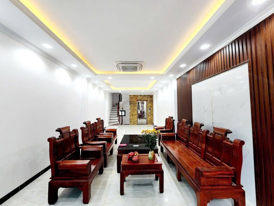Townhouse La Khê 55m² giá 17.9 tỷ - Sẵn sàng vào ở ngay!