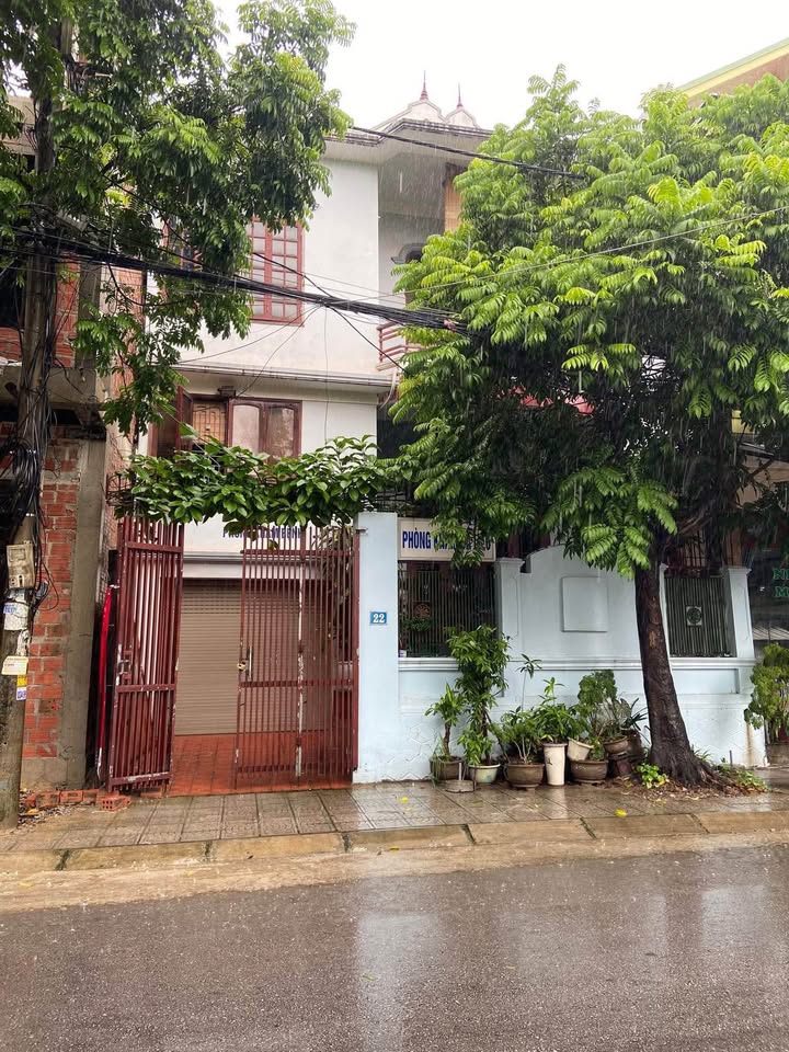 Nhà mặt tiền Võ Thị Sáu, Đồng Hới 1217.6m² giá 5 tỷ - Thích hợp làm phòng khám!