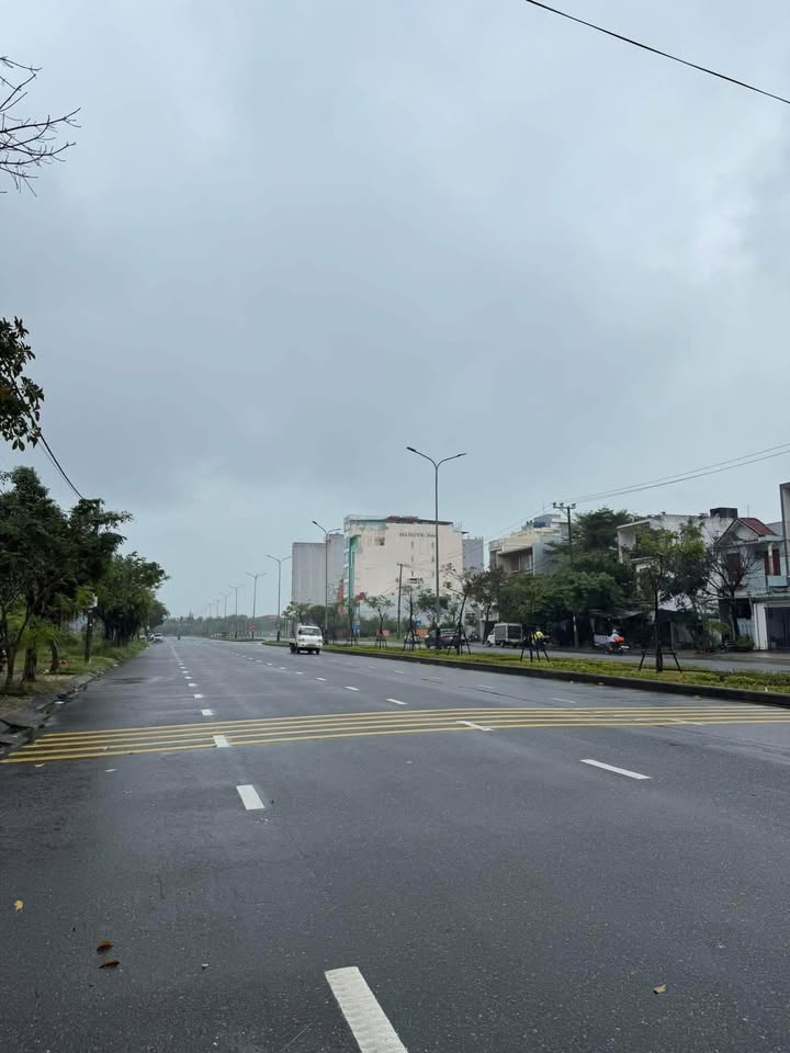 Nhà 2 tầng mặt tiền Sơn Thuỷ 115m² giá 7.2 tỷ - Pháp lý rõ ràng, thương lượng tốt!