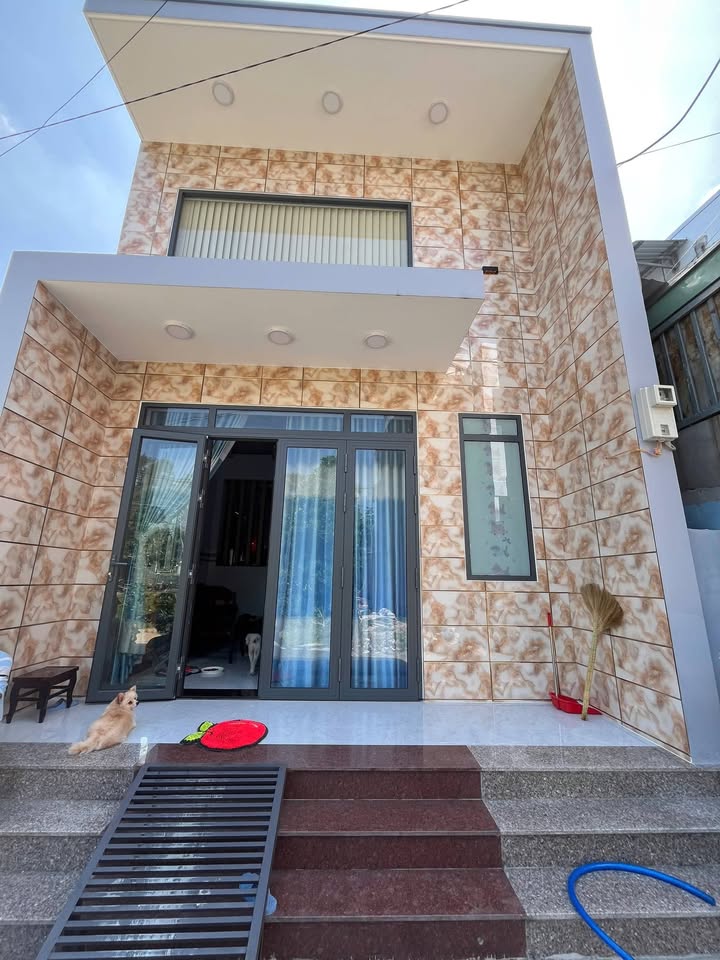 Nhà mới xây Hóc Môn 82.75m² giá 4.25 tỷ - Chính chủ bán gấp!