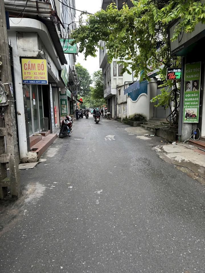 Bán gấp FrontHouse Phùng Khoang 55m² giá 13.5 tỷ - Kinh doanh sầm uất, ô tô tránh!