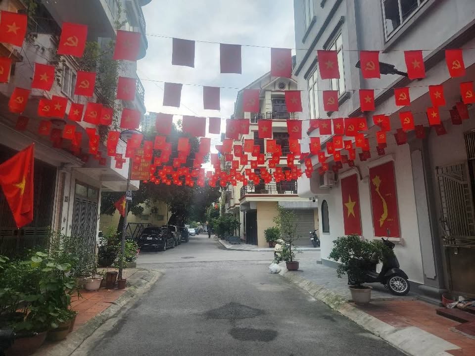 Nhà liền kề Văn Quán 68m² giá nhỉnh 19 tỷ - Gara ô tô, vị trí đắc địa!