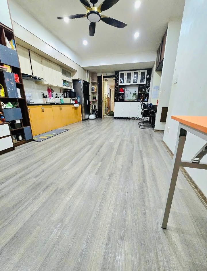 Căn hộ chung cư CT2TP Lĩnh Nam 65m² giá 4 tỷ - Chính chủ cần bán gấp!