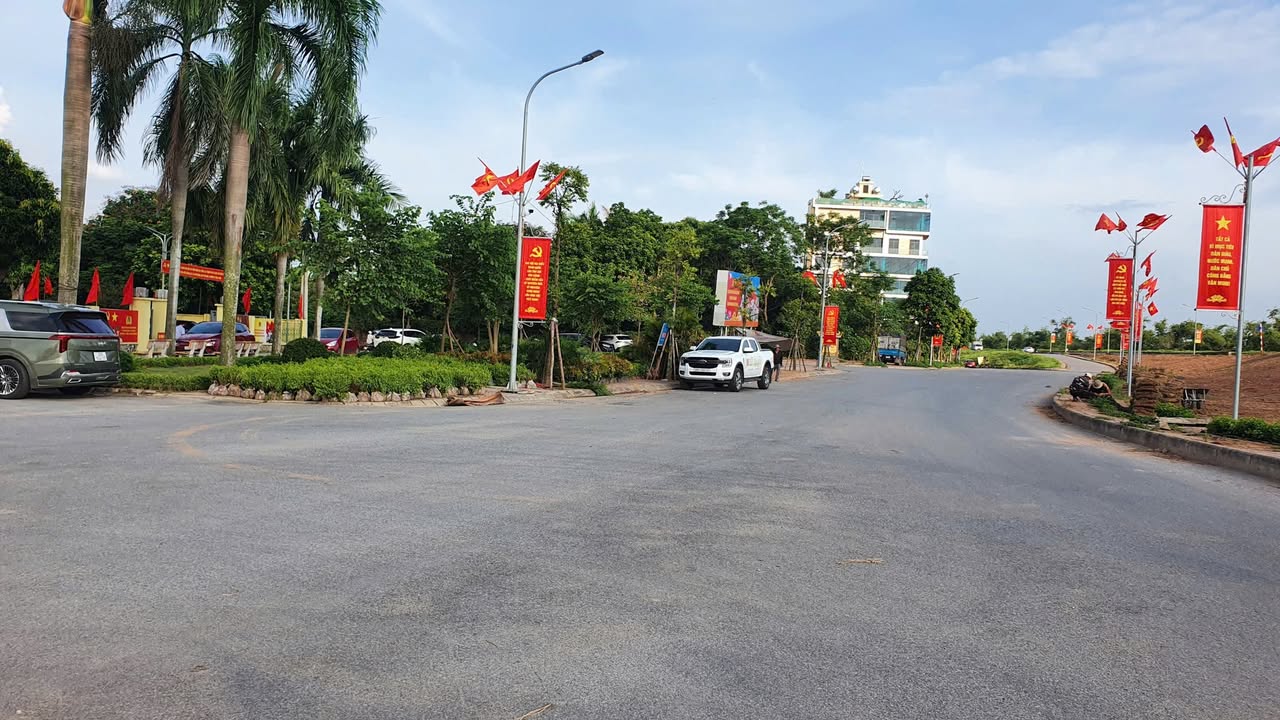 Đất nền Dương Hà, Phù Đổng, 75m² giá 9 tỷ - Kinh doanh thuận lợi, đường ô tô tránh!