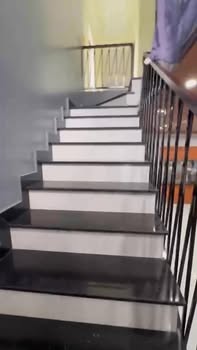 Nhà mặt tiền kinh doanh Nguyễn Chí Thanh, Đông Hà 95m² giá 2.4 tỷ - Đầu tư sinh lời ngay!