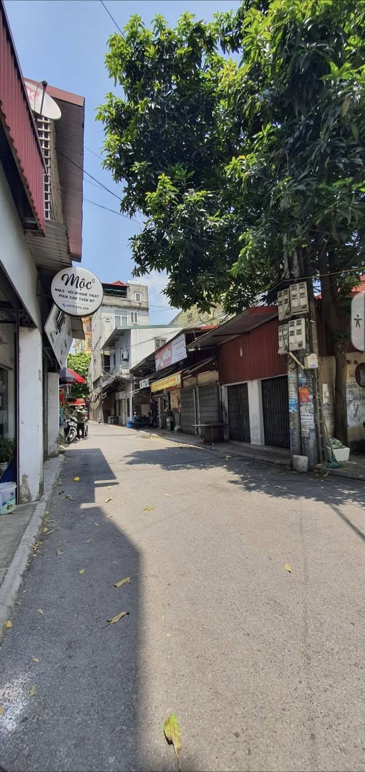 Đất phân lô mặt ngõ lô học Hà Huy Tập, Yên Viên 116m² giá 8.1 tỷ - Đầu tư sinh lời cao!