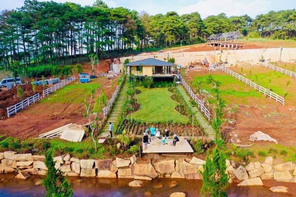 Đất mặt tiền đường 23/3, Gia Nghĩa, 300m² giá 2,4 tỷ - Cơ hội đầu tư hấp dẫn!