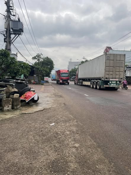 Nhà 2 tầng mặt tiền Âu Cơ, Quy Nhơn 242m² giá 13 tỷ - Thích hợp kinh doanh đa ngành nghề!