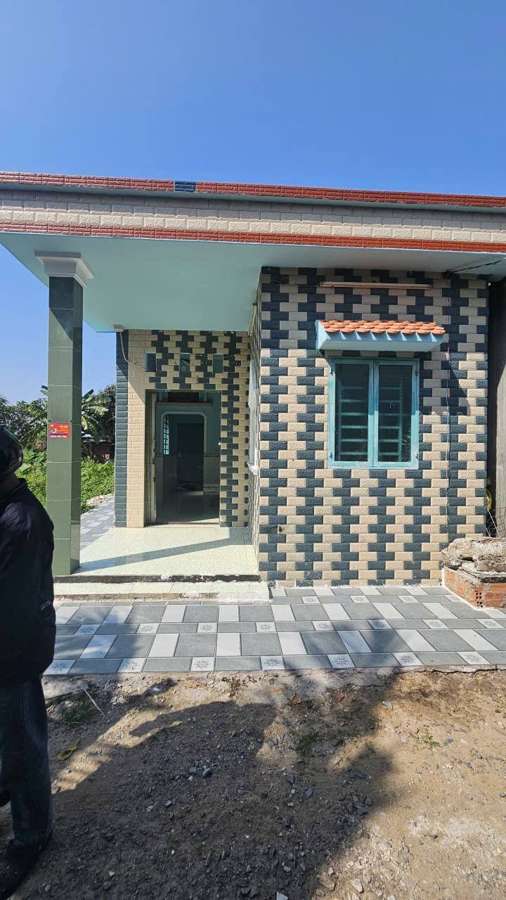 Nhà bán chính chủ tại xã Đức Hòa Hạ, Long An, diện tích 75m², giá chỉ 1.25 tỷ - Đầu tư sinh lời!