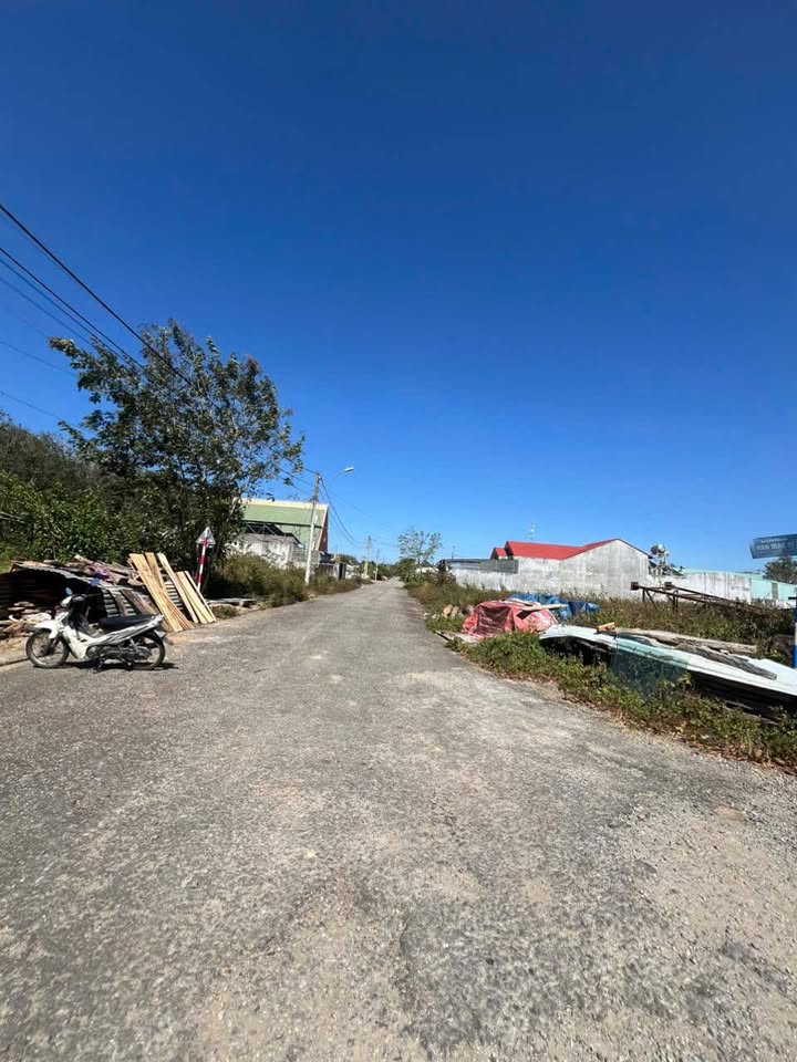 Đất thổ cư đường Hàn Mạc Tử, Phường Ngô Mây, 225m² - Giá chỉ từ 500 triệu!