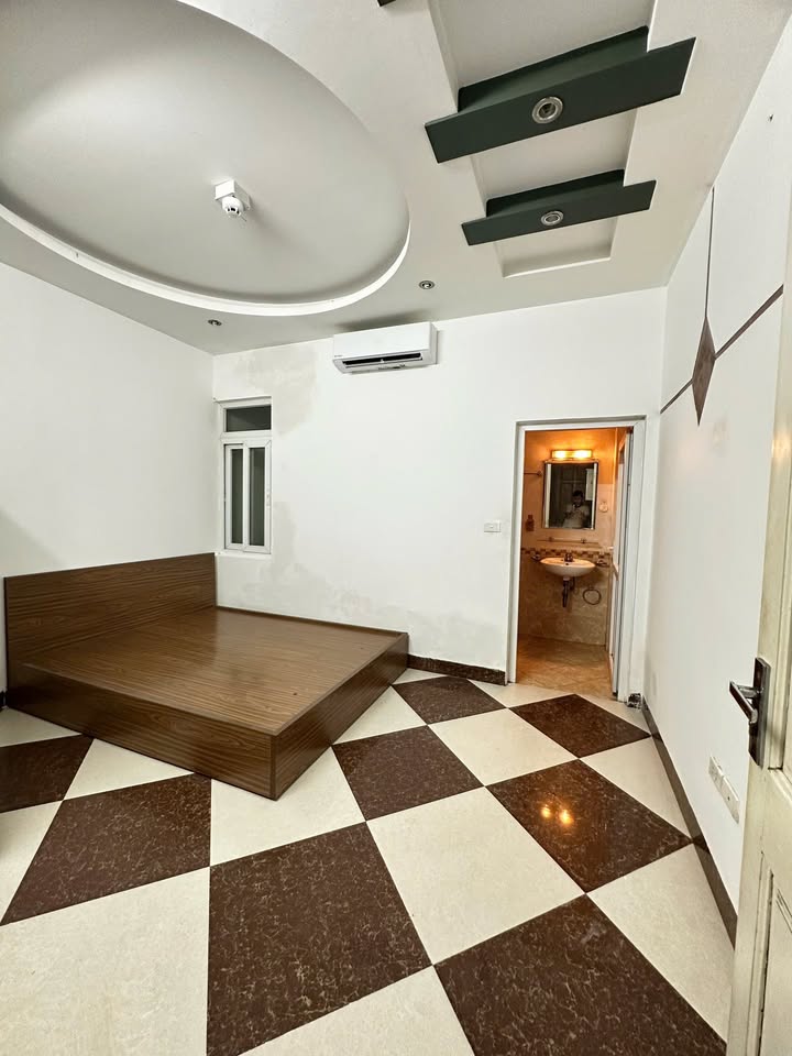 Phòng cho thuê tại 515 Hoàng Hoa Thám, Ba Đình - Giá 3 triệu, ở ngay!