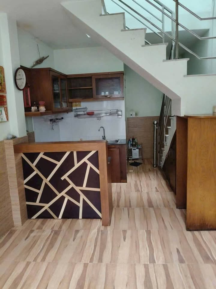 Nhà cho thuê 24m² tại Bình Hưng, giá chỉ 5 triệu - Hẻm thông thoáng gần bến xe