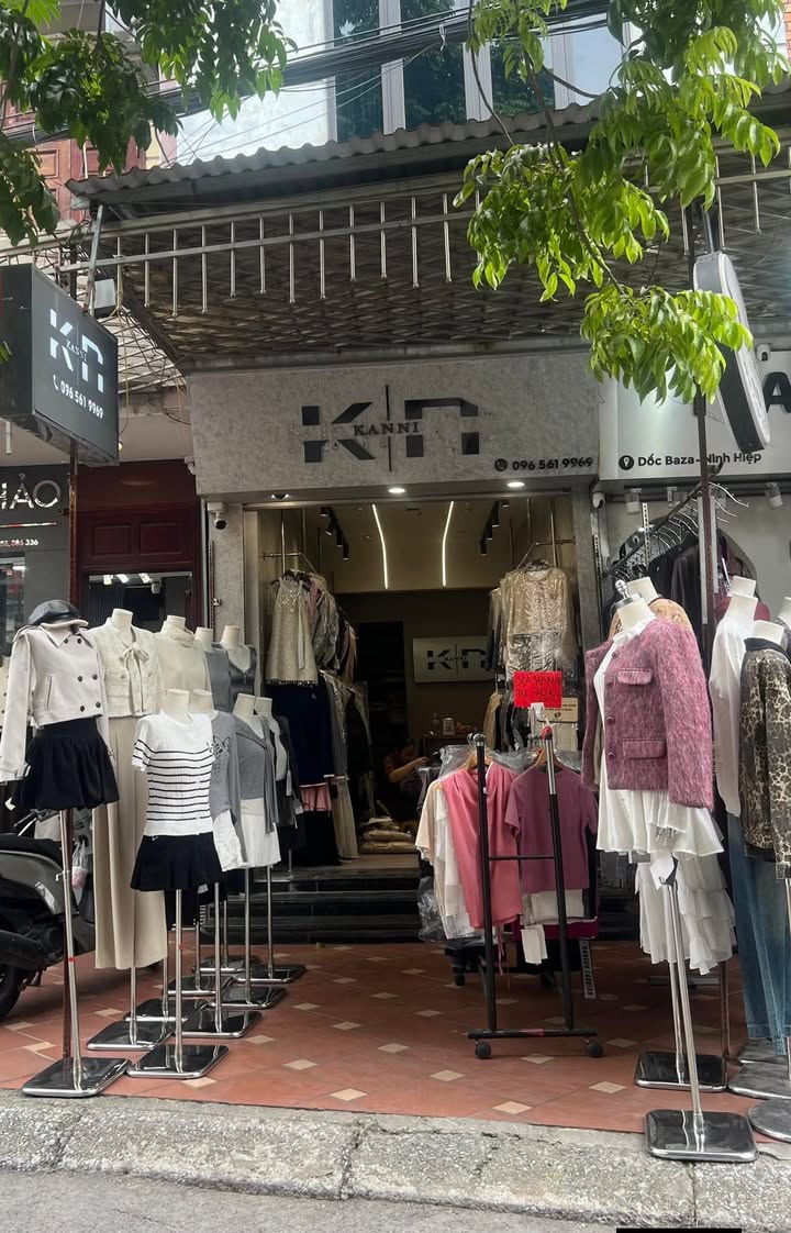 Chỗ cho thuê mặt tiền Dốc Baza, Gia Lâm 37.5m² - Vị trí đắc địa, giá thỏa thuận!