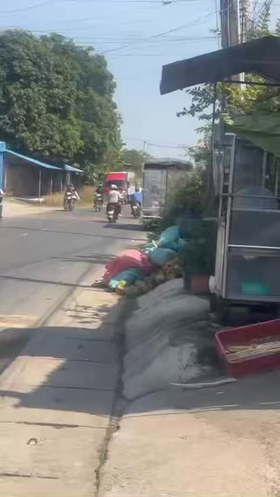 Đất nền kinh doanh tại Tân Khánh, 1915m² giá 3 tỷ - Cơ hội vàng không thể bỏ lỡ!