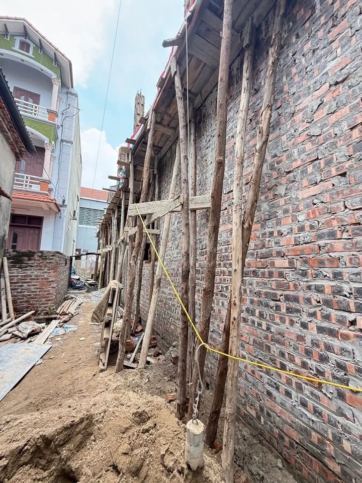 Nhà Xóm Đông, Thường Tín 40m² giá 4.82 tỷ - Nhà xây chắc chắn, an ninh tốt!