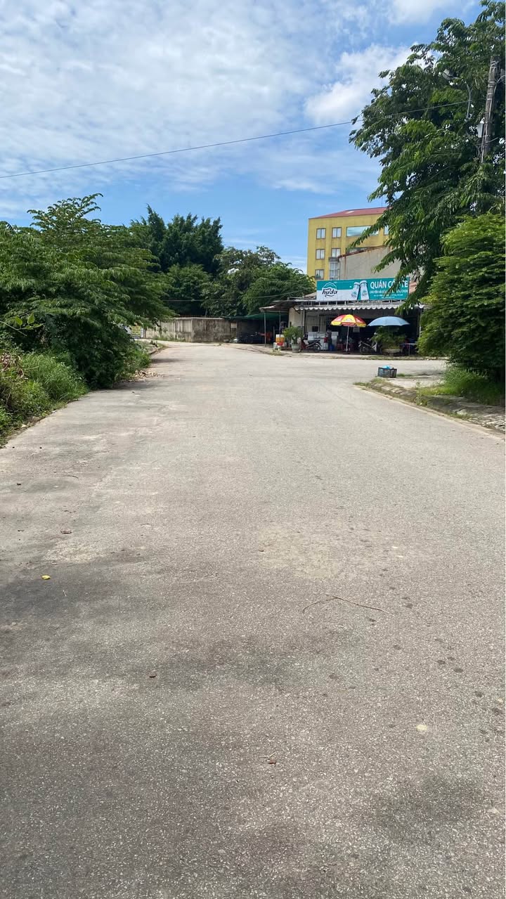 Bán nhà mặt tiền Hồng Khẳng, phường Vỹ Dạ, 100m² giá 4 tỷ - View công viên và sông tuyệt đẹp!