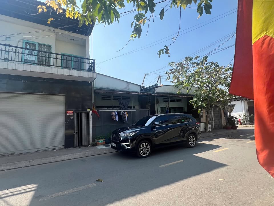 Nhà phố Tiền Lân, Bà Điểm 95m² giá 5.2 tỷ - Sẵn sàng giao dịch ngay!