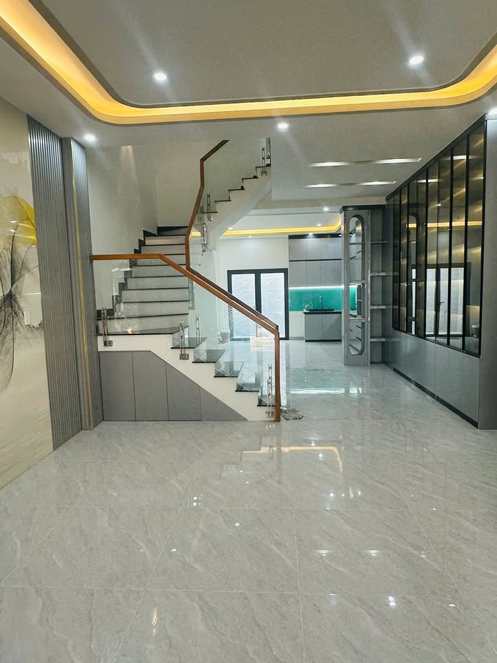 Nhà 4 tầng full nội thất tại Bà Điểm, 83m² giá 6 tỷ - Đầu tư sinh lời ngay!