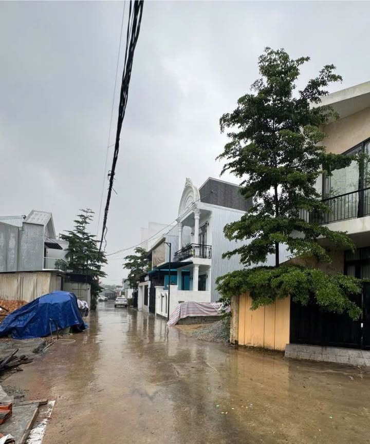 Nhà mới Hương Vân 100m² giá 3.5 tỷ - Đón Tết an lành ngay hôm nay!