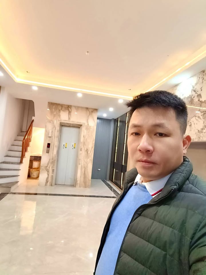 Nhà đẹp Lê Đại Hành, Hai Bà Trưng, 52m² giá 15 tỷ - Thiết kế hiện đại với thang máy nhập khẩu!