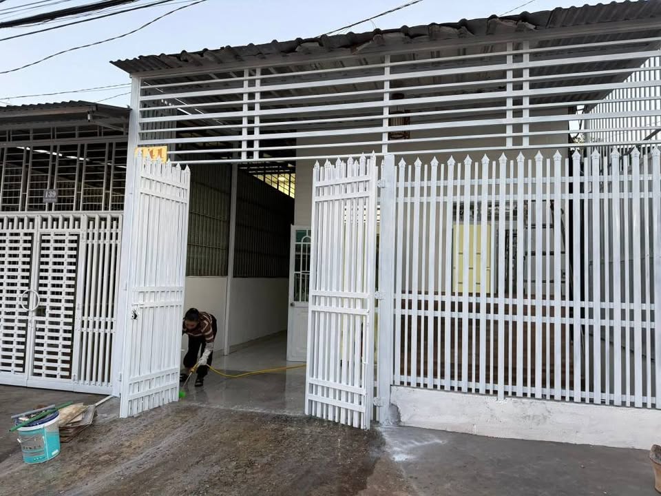 Nhà nguyên căn 141 Huỳnh Thúc Kháng, Pleiku - Chỉ 4 triệu/tháng - Phù hợp cho gia đình!