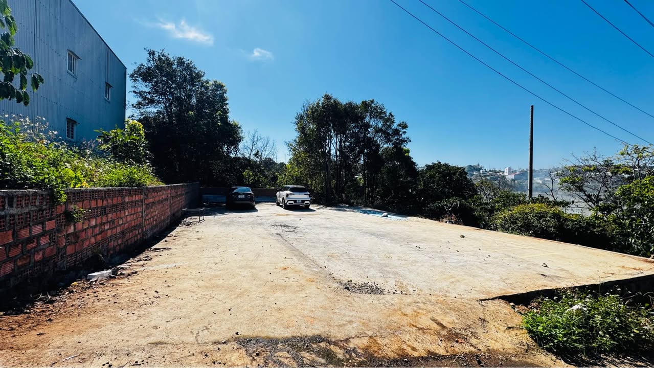 Bán đất hẻm 29 Nguyễn Thiếp, P. Diên Hồng - 296.7m² chỉ 2.6 tỷ - Hướng Tây Bắc, pháp lý rõ ràng!