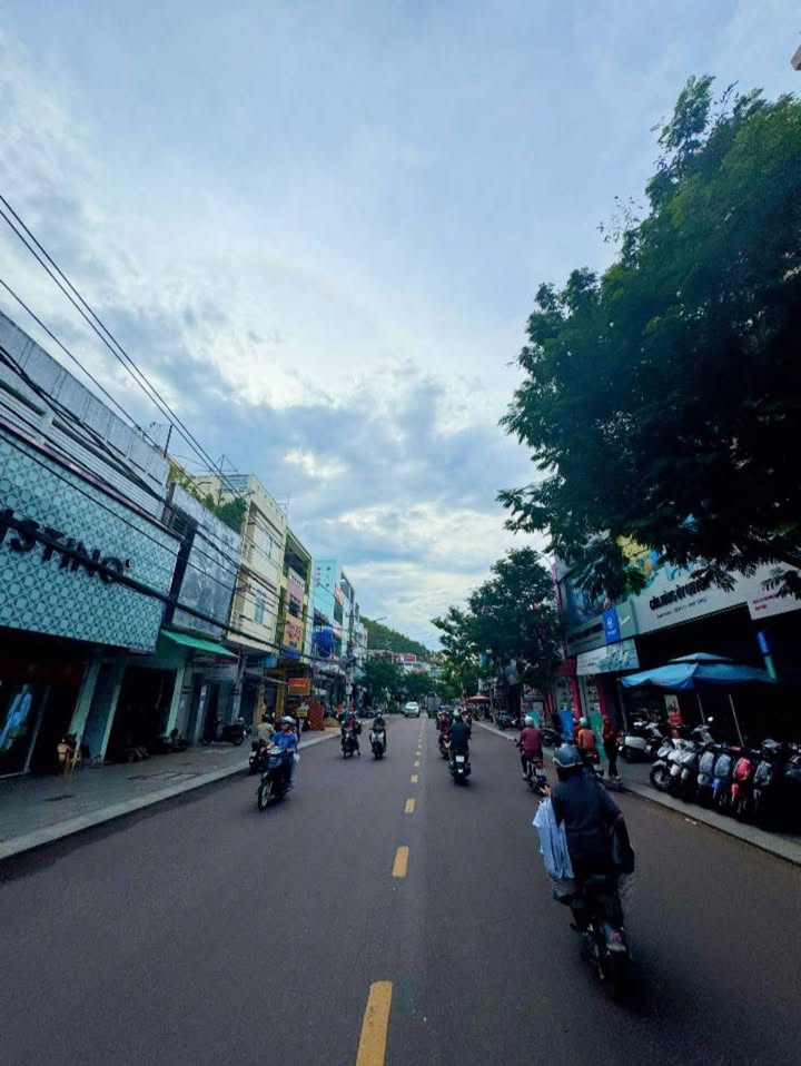 Đất 2 Mặt Tiền Kinh Doanh tại Phạm Ngũ Lão, Quy Nhơn 80m² - Cơ hội đầu tư tuyệt vời!