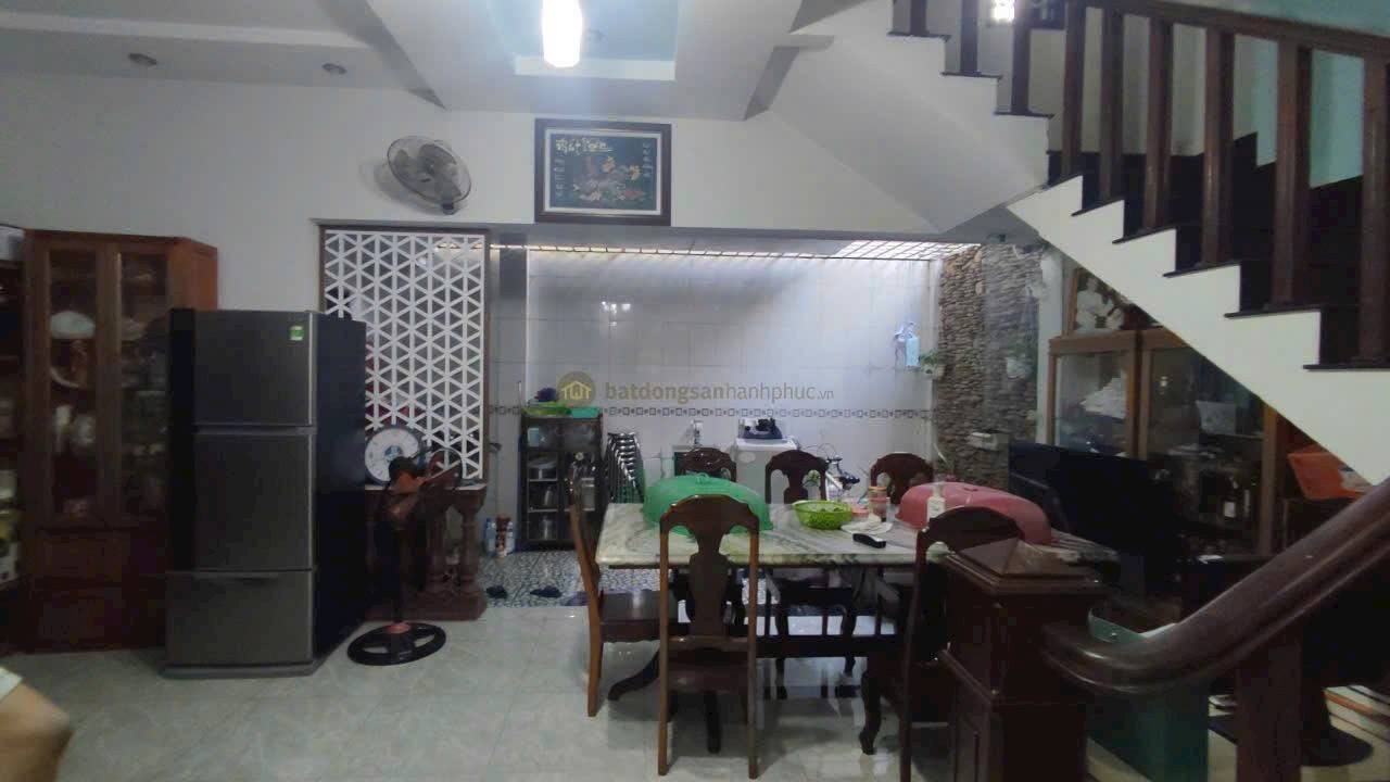 Nhà phố Phạm Công Trứ, Quận 2, 98m² giá 17.6 tỷ - Vị trí đắc địa, thuận tiện kinh doanh!