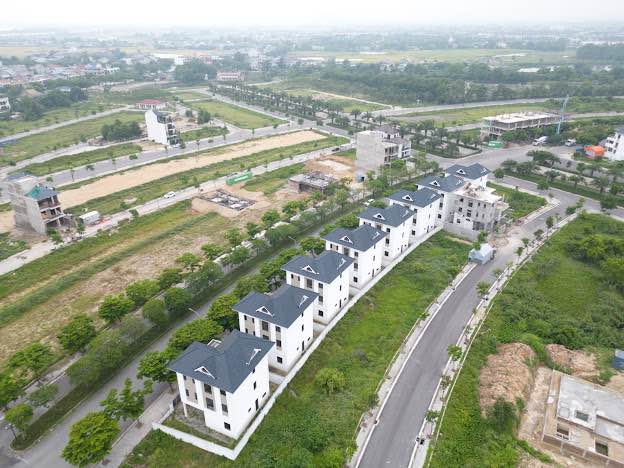 Đất nhà vườn Handico Vinh Tân 181m² giá thỏa thuận - Vị trí trung tâm thành phố Vinh!