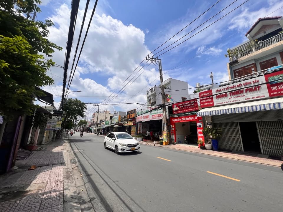 Nhà mặt tiền Nguyễn Thị Kiểu, Q12, 400m² giá 29 tỷ - Đầu tư kinh doanh sinh lời!