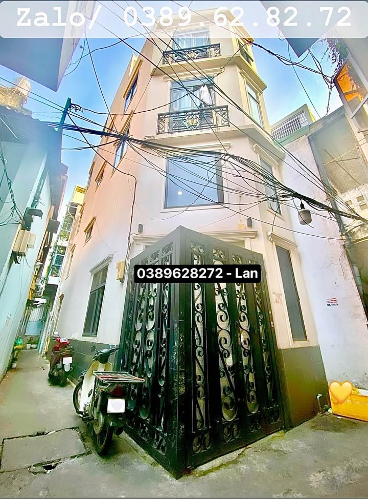 Nhà lô góc CMT8 Quận 3 48m² giá 7.8 tỷ - Đầu tư sinh lời ngay!