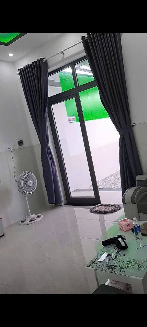 Nhà Hòa Long, phường Tam Long, 145m² giá 1.7 tỷ - Nhà đẹp, sẵn sàng vào ở!