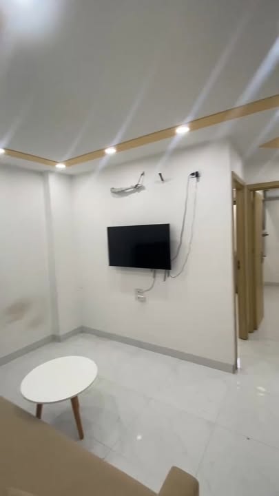 Căn hộ 2 ngủ Khương Thượng 8 triệu - Full nội thất, chính chủ cho thuê!