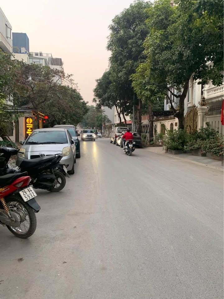 Nhà phố Lê Văn Lương 48m² giá 26 tỷ - Đầu tư sinh lời tuyệt vời!