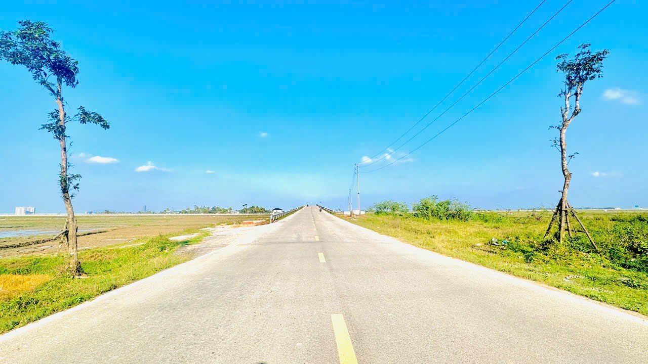 Đất mặt đường Nguyễn Xí kéo dài 131.3m² giá 1.7 tỷ - Cơ hội đầu tư hấp dẫn!