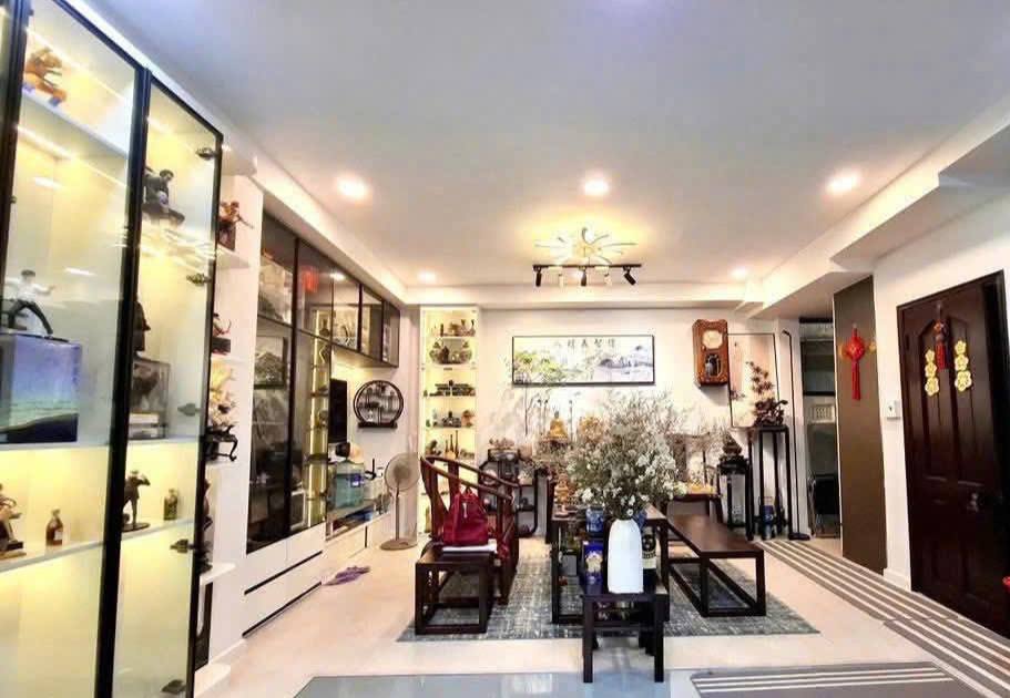 Nhà phố Ngô Quyền 66.6m² giá thỏa thuận - Ô tô đỗ cửa ngay