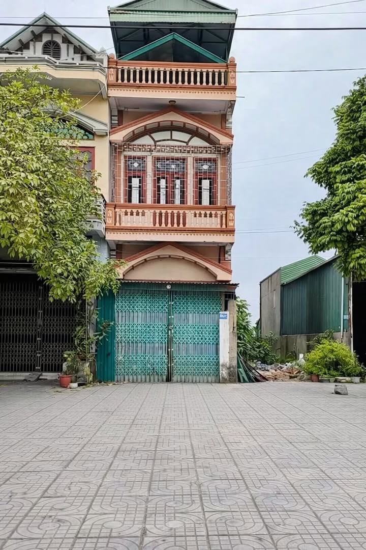 Nhà nguyên căn cho thuê tại khu Mễ Xá 3, Đông Triều - Mặt tiền rộng, vị trí đẹp!