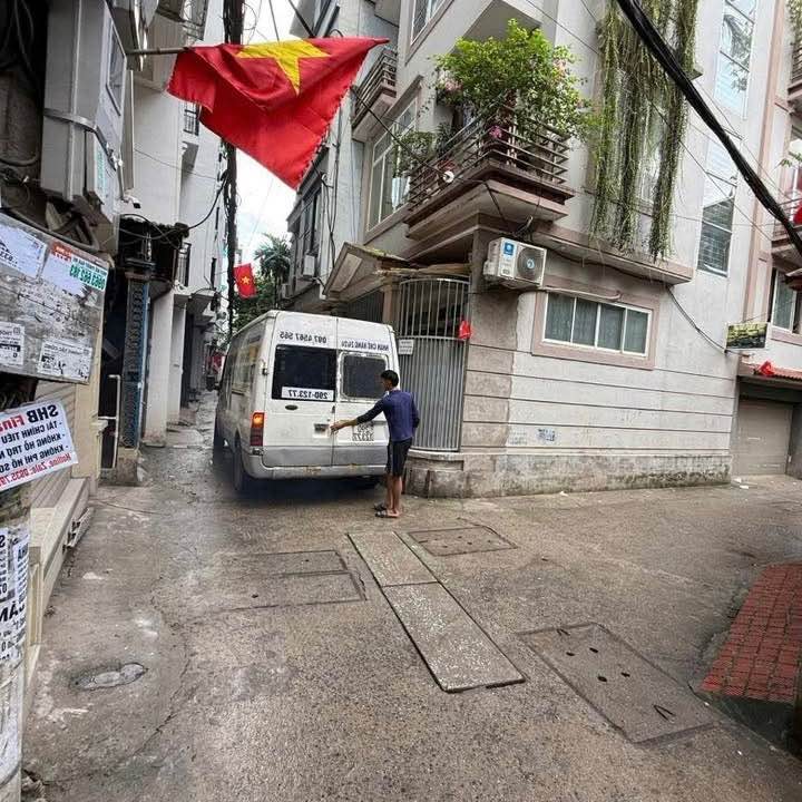 Nhà riêng Tây Hồ 32m² giá 7 tỷ - Full nội thất, sẵn sàng vào ở!