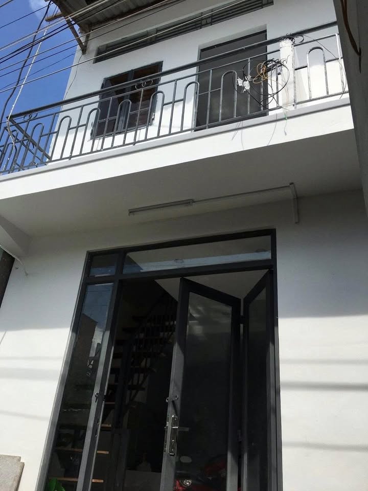 Nhà phố Ninh Kiều, Cần Thơ 300m² giá 3.5 triệu - Căn hộ lý tưởng cho vợ chồng trẻ!