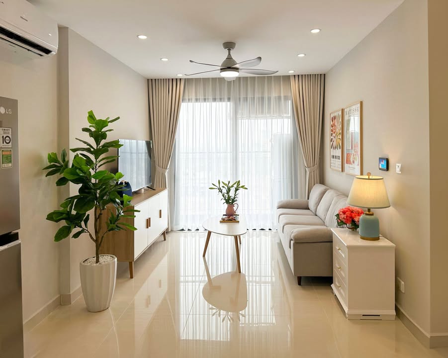 Căn hộ Vinhomes Smart City Cầu Diễn 48m² giá 11 triệu - Full nội thất cao cấp!
