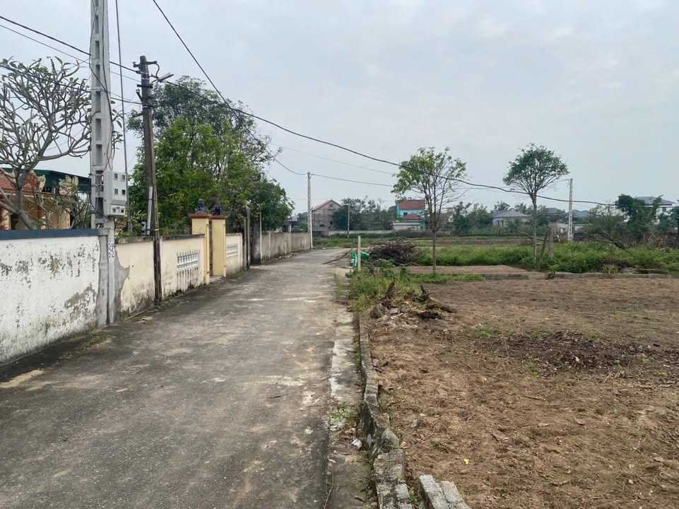 Đất nền Vinh Lộc, Trà Vinh 144m² giá 1.8 tỷ - Sổ đỏ chính chủ nhanh tay sở hữu!