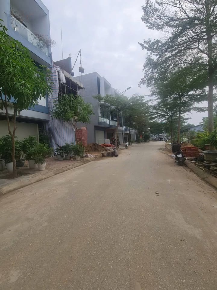 Nhà đẹp 3 tầng A3 KOSY Lào Cai 104m² giá 2.999 tỷ - Thiết kế hiện đại, không gian thoáng đãng!