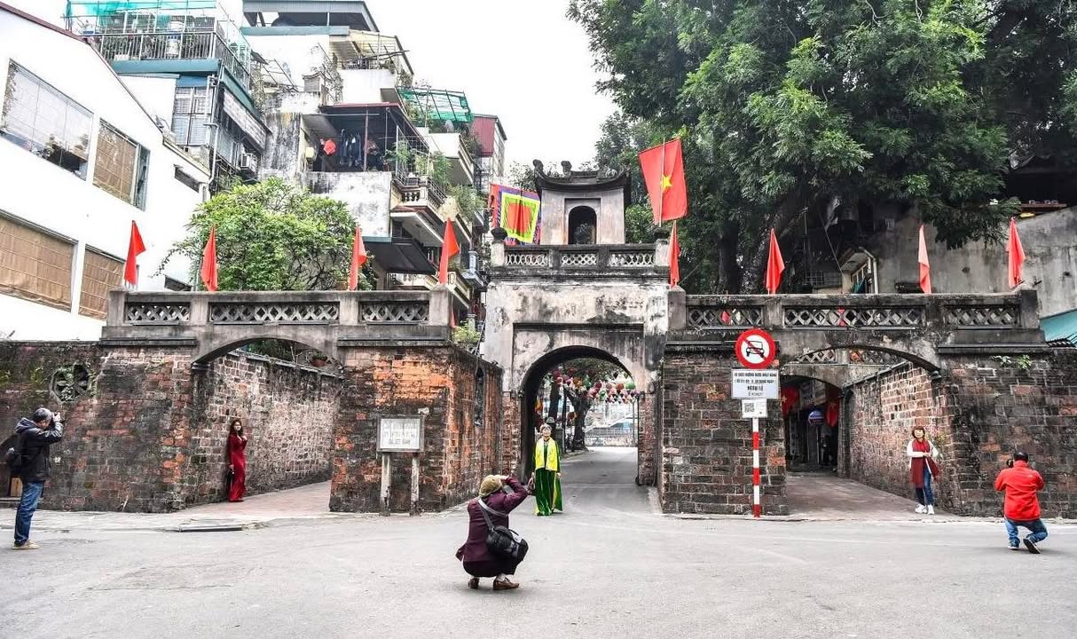 FrontHouse 27 Ng Siêu, Hoàn Kiếm 110m² giá 5.888 tỷ - Sổ đỏ chính chủ, pháp lý rõ ràng!