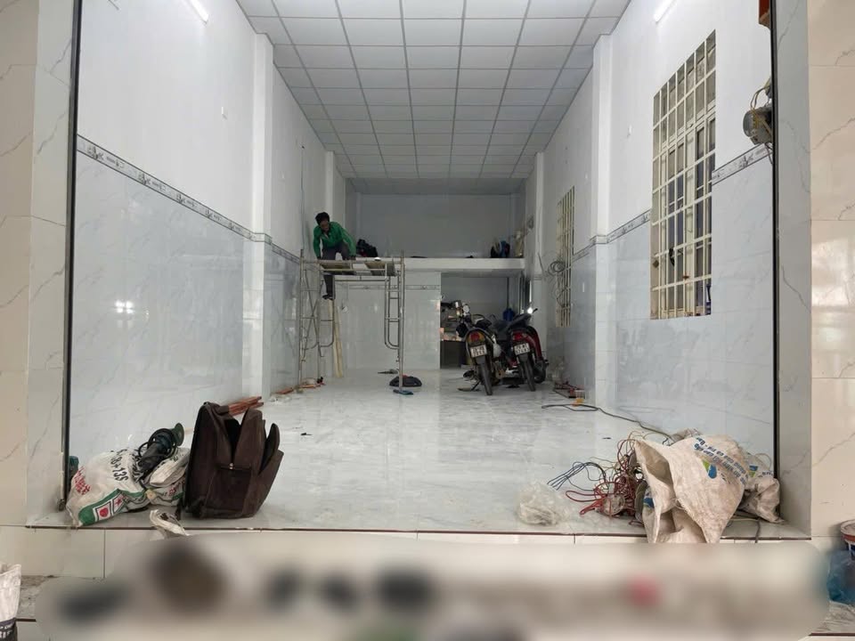 Mặt bằng kinh doanh mặt tiền Nguyễn Trãi Dĩ An 52m² giá 15 triệu - Vị trí sầm uất, đầy đủ tiện nghi!