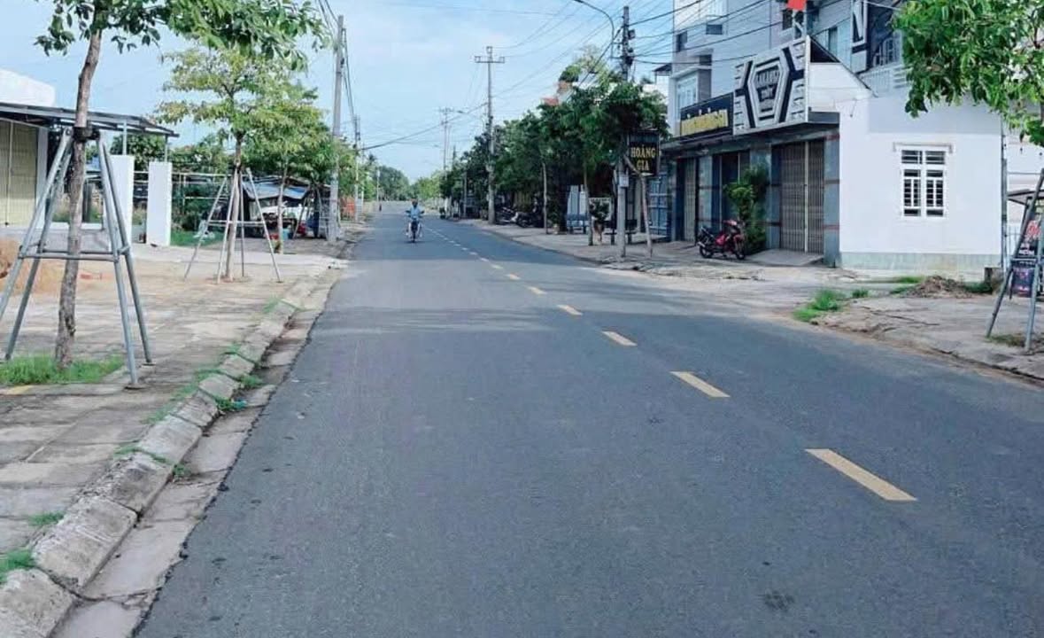 Đất thổ cư trung tâm P. Đông Hòa 125m² chỉ 1.6 tỷ - Đầu tư sinh lời tuyệt vời!