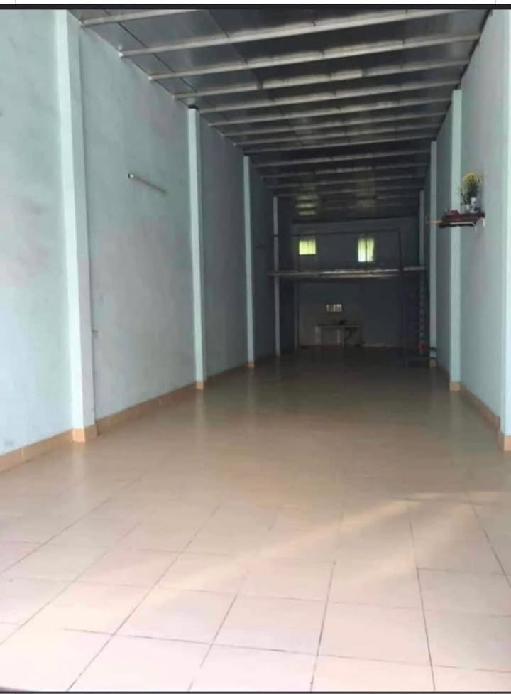 Cho thuê kho nhà xưởng 100m² tại Tổ dân phố 3 Miêu Nha - Ô tô đỗ cửa tiện lợi!