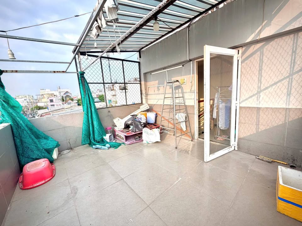 Nhà bán Bình Tân 28m² giá 3.5 tỷ - Mặt tiền kinh doanh lý tưởng!