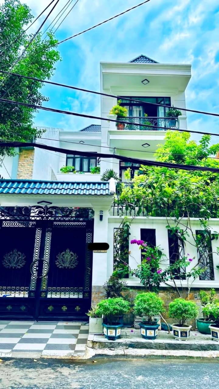 Biệt thự Huy Hoàng Gò Vấp 163m² giá 29.5 tỷ - An ninh tuyệt đối, khu dân trí cao!