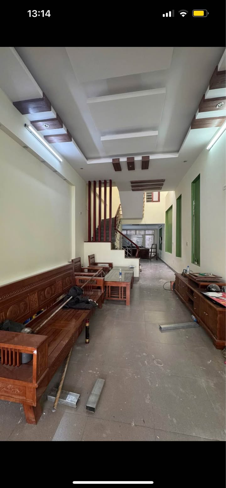 Nhà 2.5 tầng Phường Đông Thọ 74m² giá 3.4 tỷ - Vị trí đắc địa, tiện ích ngập tràn!